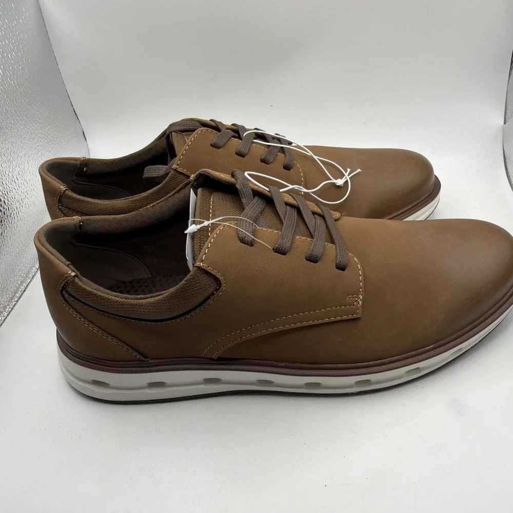 Lands End Sport Oxford Dark Tan And White Shoes. Size 9. New
